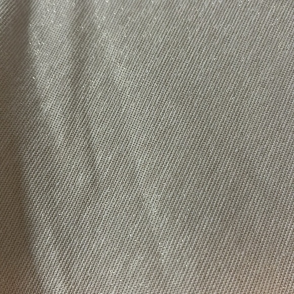 Crescent T-Shirt Gold shimmer Lululemon with bottom front knot. - Picture 2 of 2